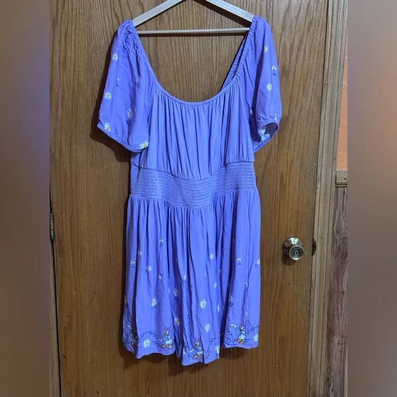 Box lunch sz 2 plus size Disney Daisy Duck Smock Waist dress - Picture 2 of 12